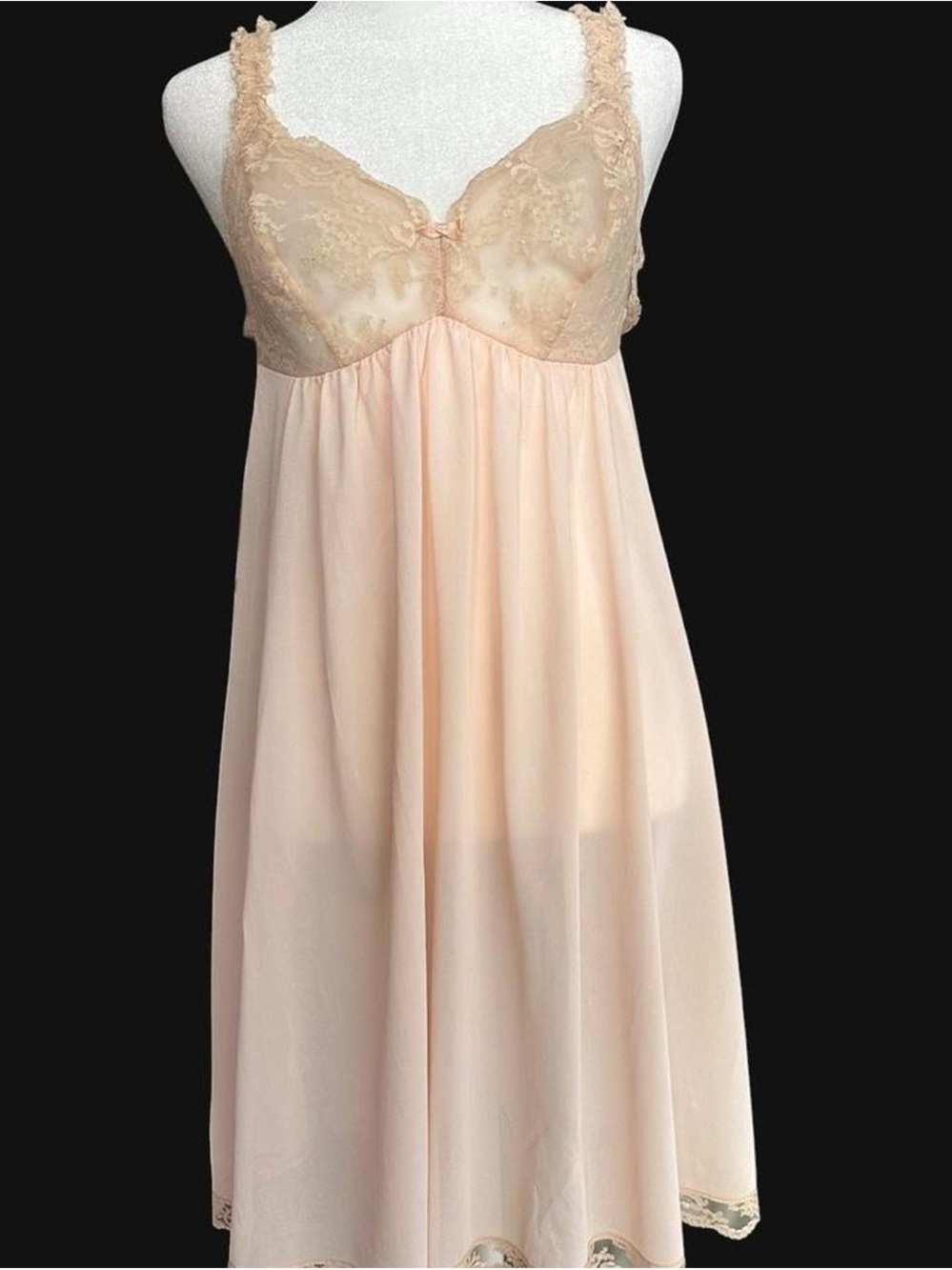 Lace-Trim Slip Chemise in Light Peach